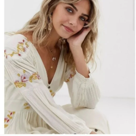 Free People Fay Glow Embroidered Boho Peasant Midi Dress in Cream Size Small - Picture 2 of 14